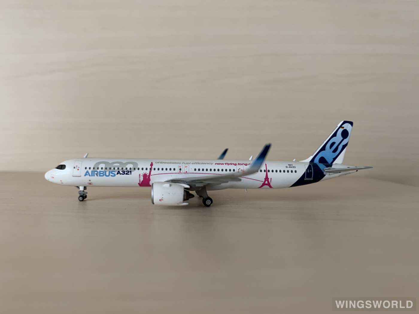 JC Wings 1:400 LH4089 Airbus 空中客车 Airbus A321 D-AVZO