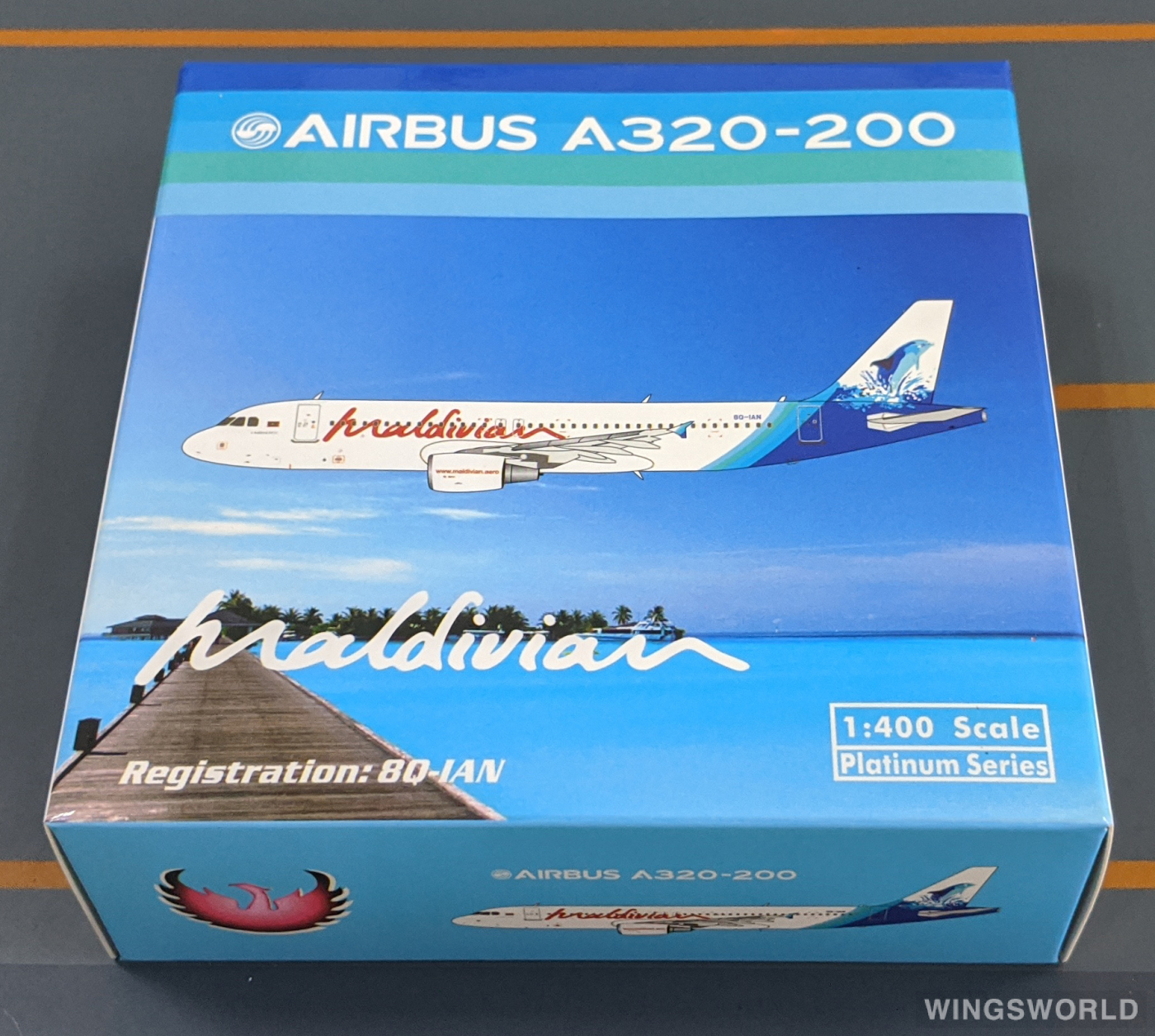 Phoenix 1:400 PH10923 Maldivian 马尔代夫航空 Airbus A320 8Q-IAN