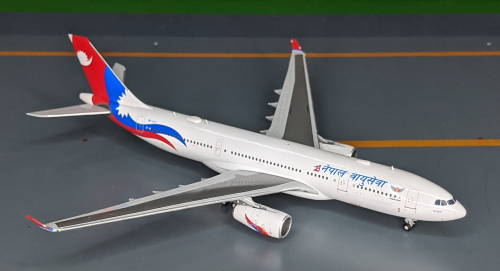 Nepal Airlines 尼泊尔航空 Airbus A330-200 9N-ALY  LH4107 JC Wings 1:400