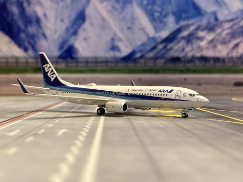 Phoenix 1:400 Boeing 737-800 Japan Airlines 日本航空PH04643 JA317J