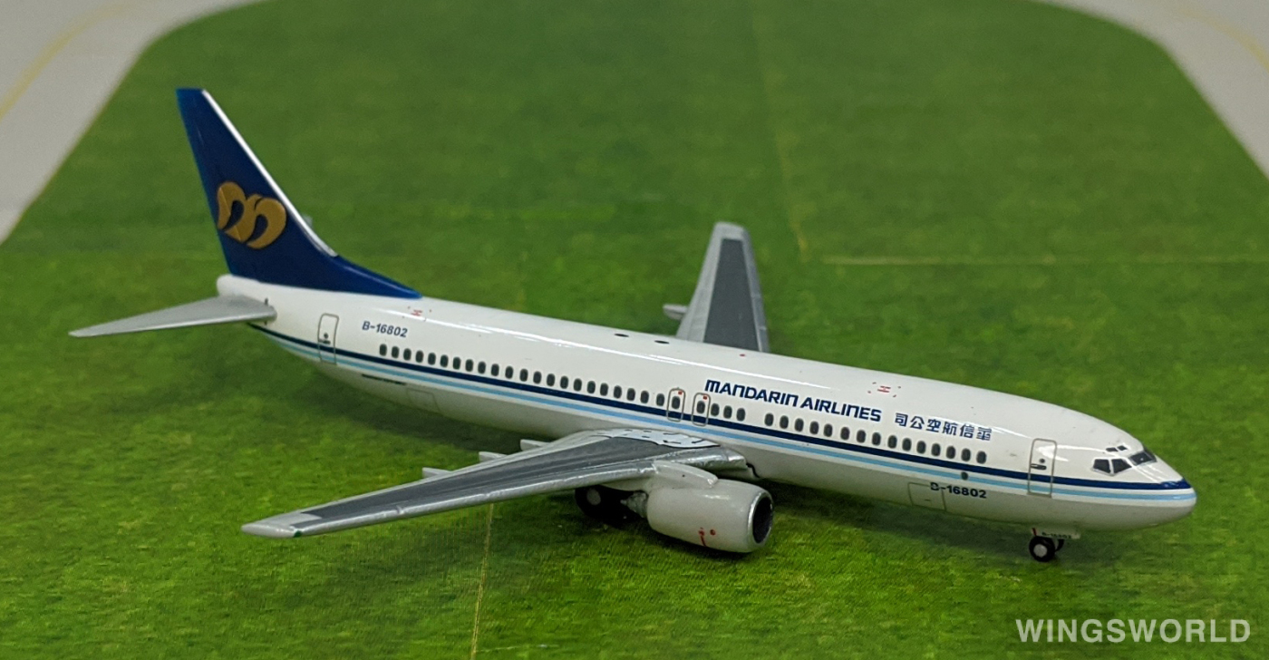 Hogan 1:500 HG8522 Mandarin Airlines 华信航空 Boeing 737-800 B-16802