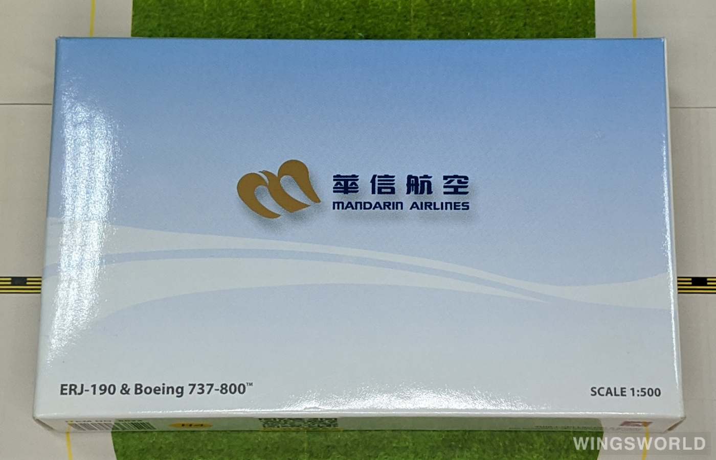 Hogan 1:500 HG8522 Mandarin Airlines 华信航空 Embraer ERJ-190 B-16821