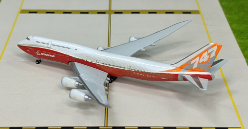Boeing 波音公司 Boeing 747-8i N6067E 日出彩绘 HG5408 Hogan 1:1000