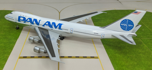 JFOX 1:200 Boeing 767-300 ANA 全日空JF-767-3-008 JA608A