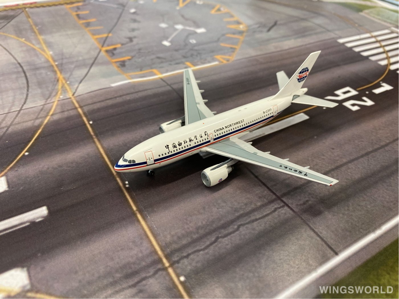 AeroClassics 1:400 AC4B2301 China Northwest Airlines 中国西北航空 Airbus A310-200 B-2301