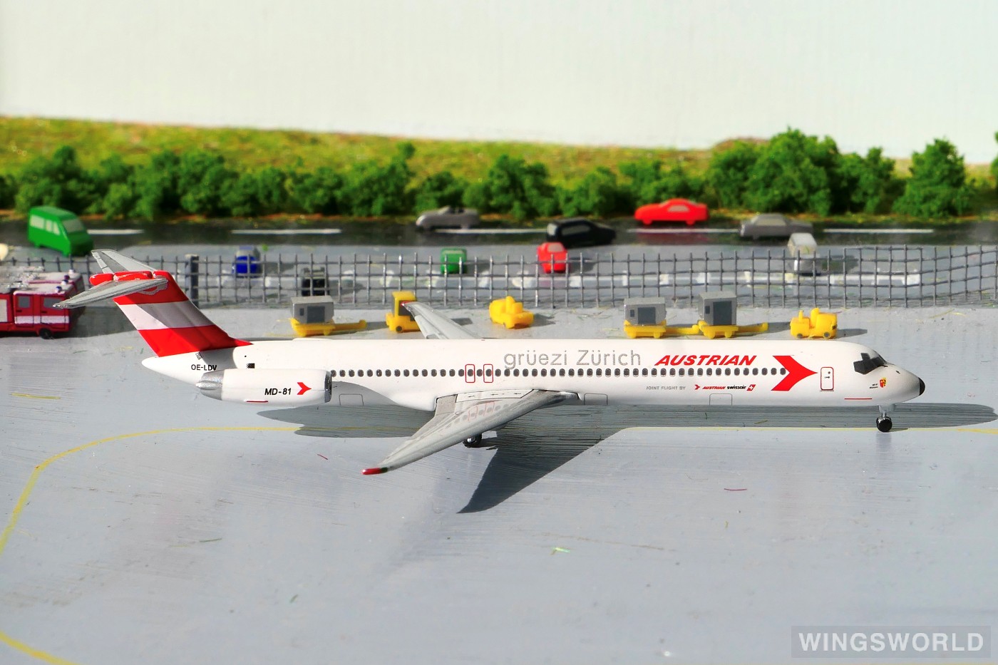 Herpa 1:500 526951 Austrian Airlines 奥地利航空 McDonnell Douglas MD-81 OE-LDV