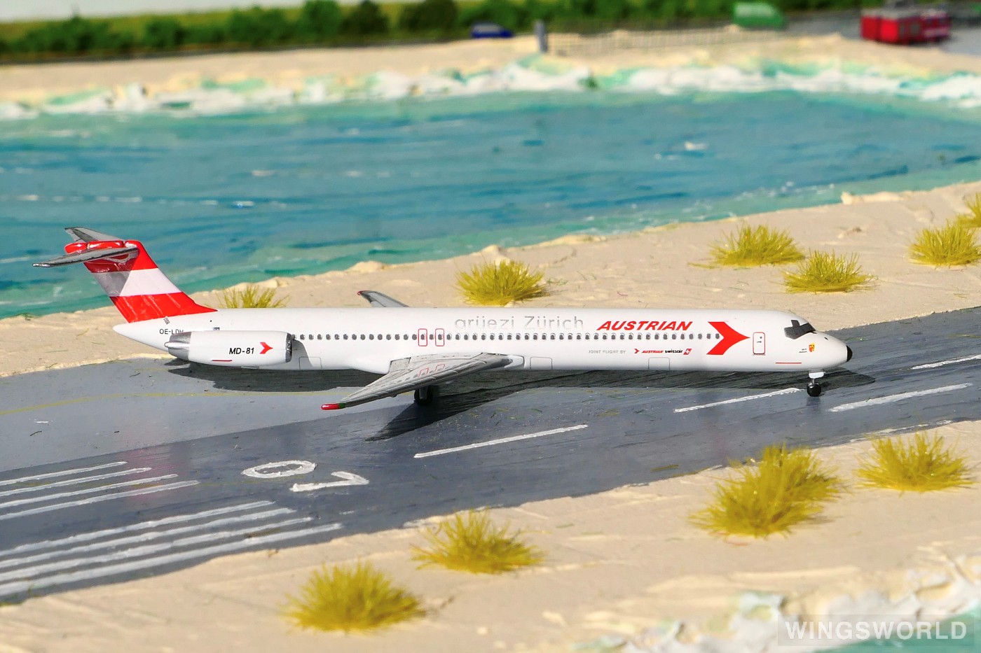 Herpa 1:500 526951 Austrian Airlines 奥地利航空 McDonnell Douglas MD-81 OE-LDV