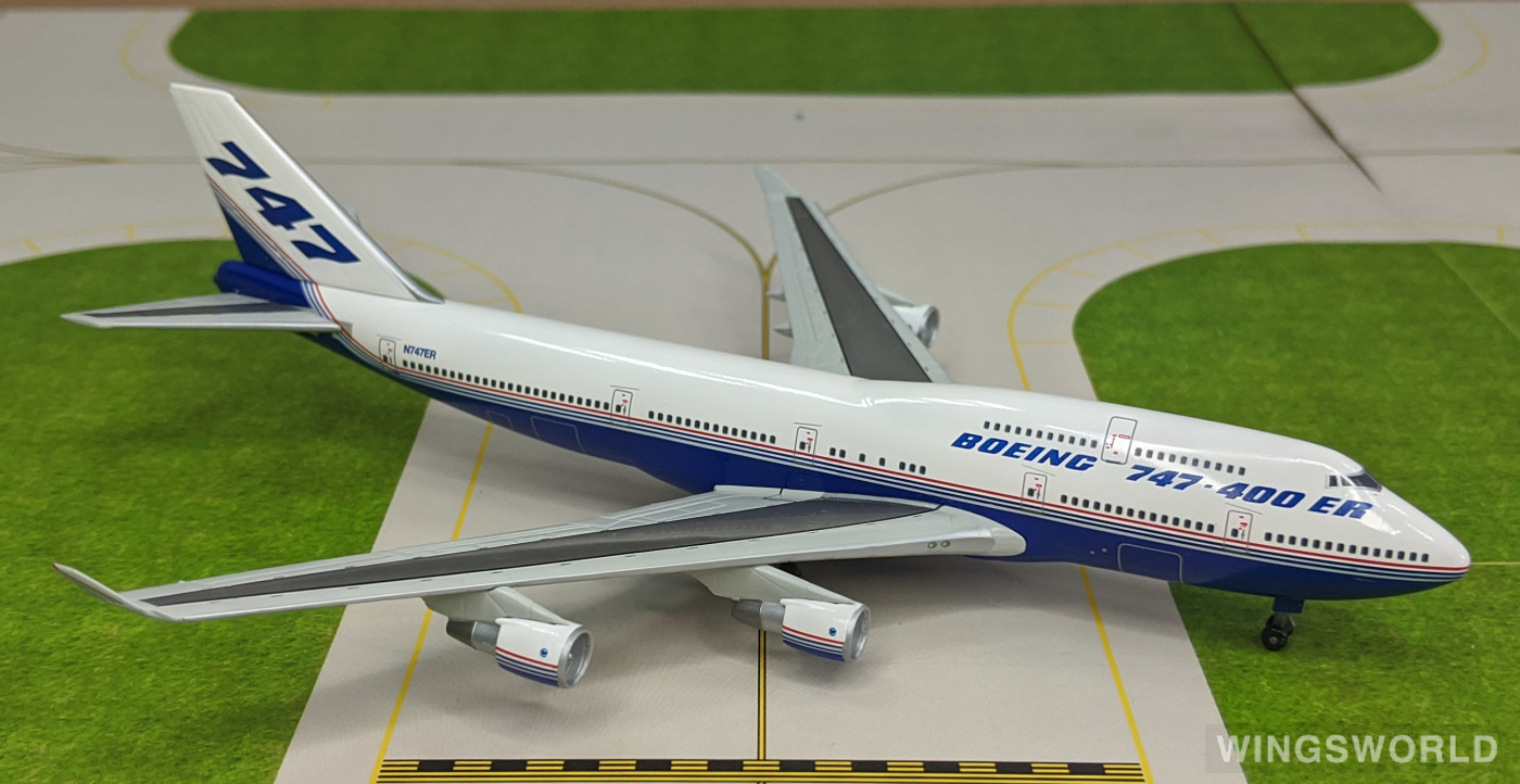Jet-X 1:400 Boeing 747-400 Boeing 波音公司JX104 N747ER 的照片作者