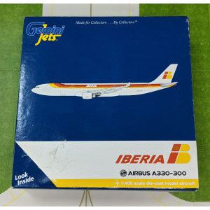 Iberia 西班牙国家航空 Airbus A330-300 EC-LUB  GJIBE1275 Geminijets 1:400