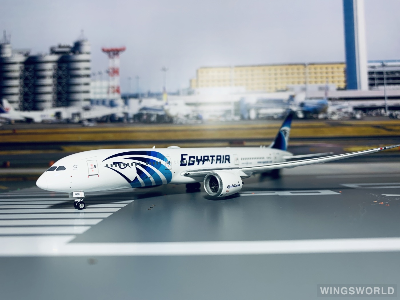 Phoenix 1:400 PH11538 EgyptAir 埃及航空 Boeing 787-9 SU-GER