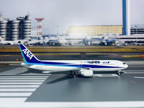 Phoenix 1:400 Boeing 767-300 ANA 全日空PH10373B JA8342 的相册 