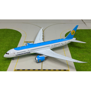 Uzbekistan Airways 乌兹别克斯坦航空 Boeing 787-8 UK-78701  XX4711 JC Wings 1:400