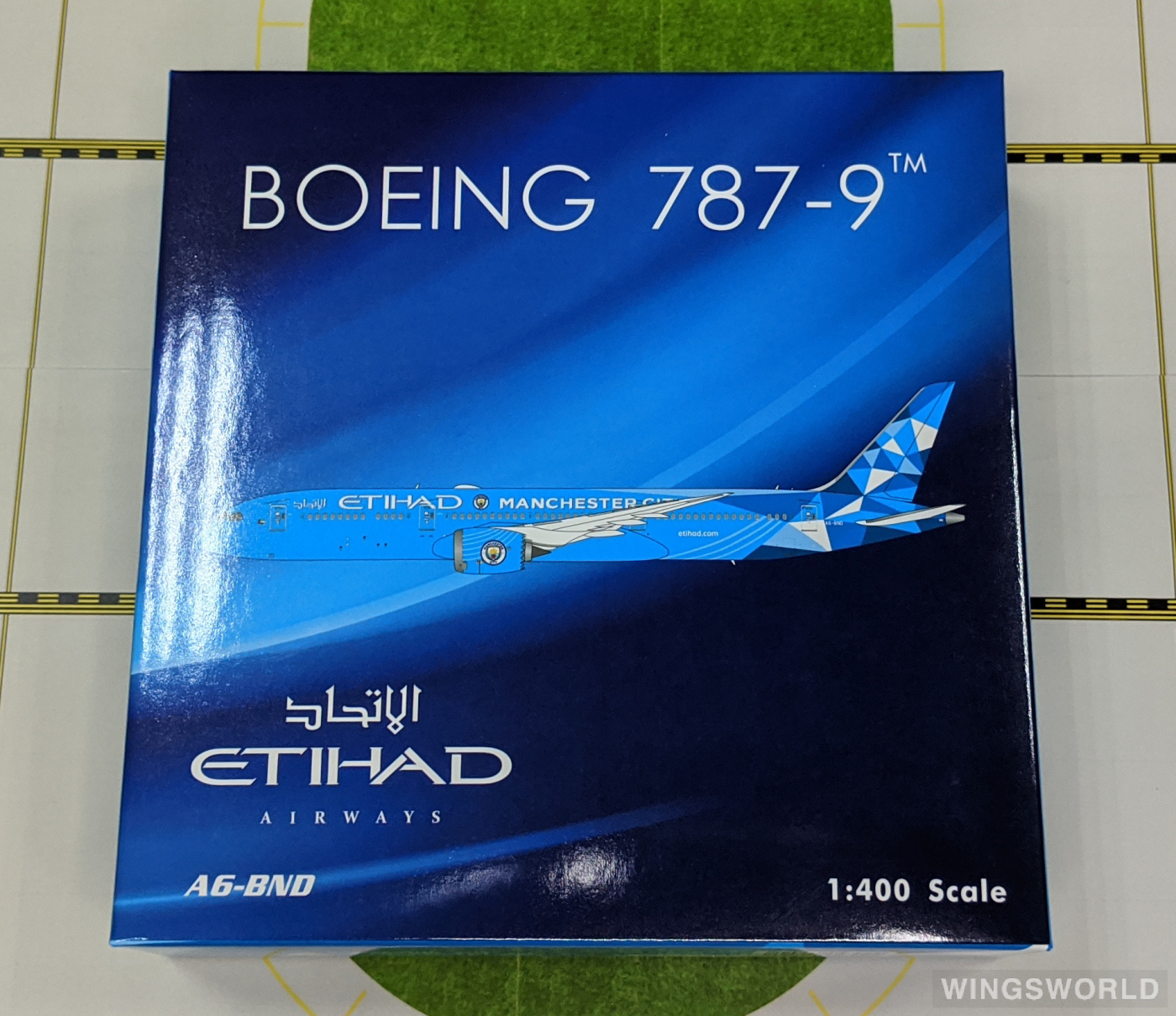 Phoenix 1:400 PH04302 Etihad Airways 阿提哈德航空 Boeing 787-9 A6-BND