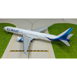Kuwait Airways 科威特航空 Boeing 777-300 9K-AOC  LH4034 JC Wings 1:400