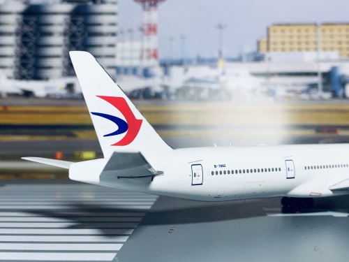 Phoenix 1:400 Boeing 777-300ER China Eastern 中国东方航空PH11585 B