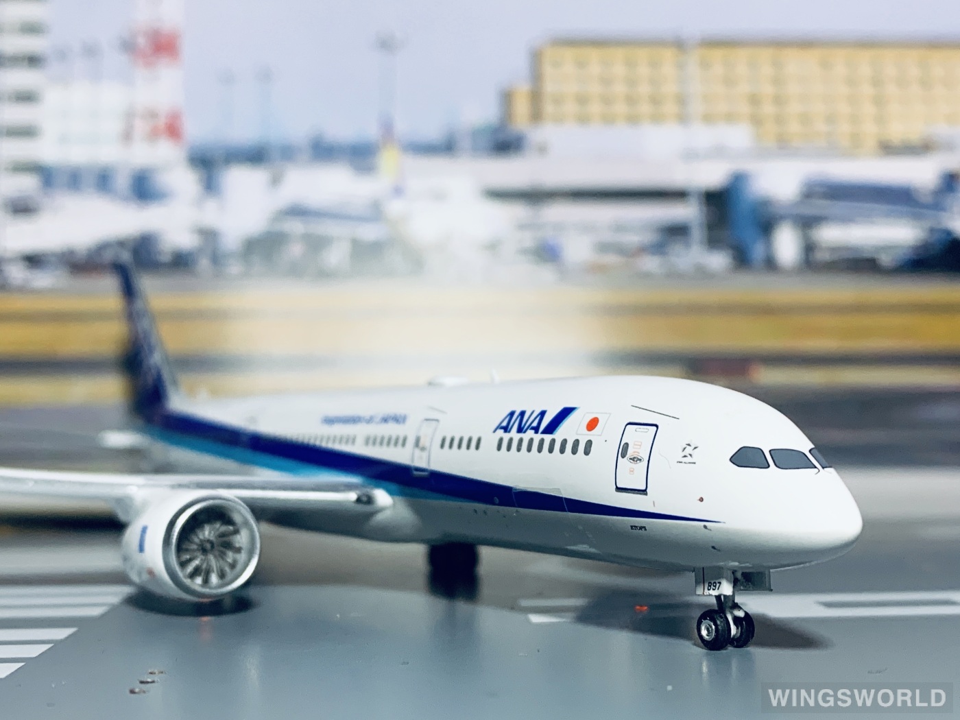 Phoenix 1:400 PH04305 ANA 全日空 Boeing 787-9 JA897A