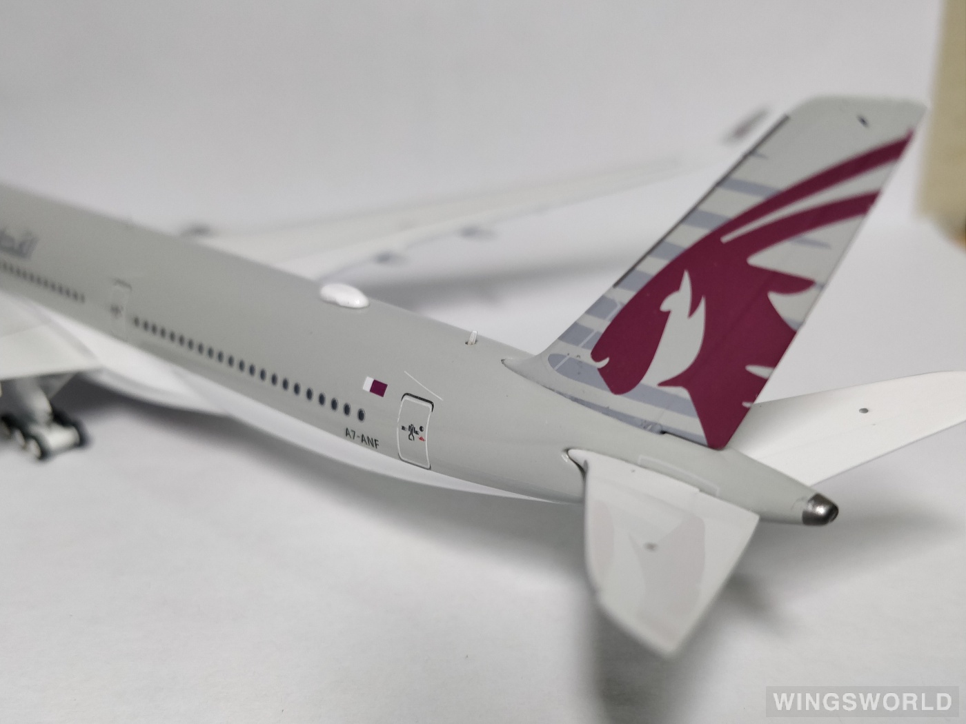 Aviation400 1:400 AV4036 Qatar 卡塔尔航空 Airbus A350-1000 A7-ANF