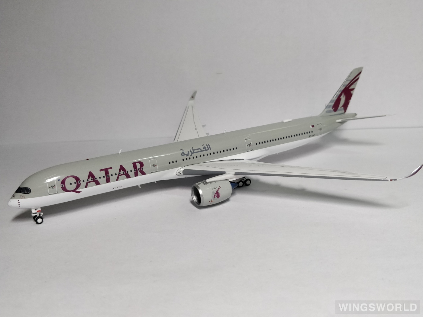 Aviation400 1:400 AV4036 Qatar 卡塔尔航空 Airbus A350-1000 A7-ANF