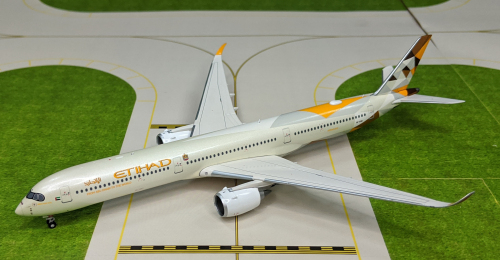 Etihad Airways 阿提哈德航空 Airbus A350-1000 A6-XWB XX4175 JC Wings 1:400