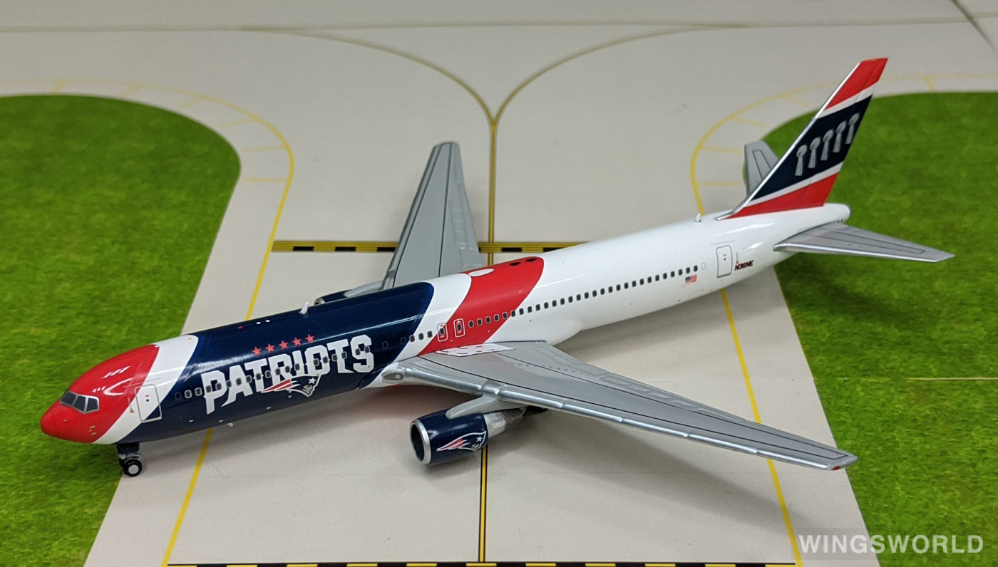 Geminijets 1:400 PAT767300 New England Patriots Boeing 767-300 N36NE