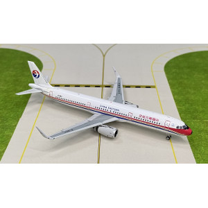 China Eastern 中国东方航空 Airbus A321 B-9971  PH10882 Phoenix 1:400