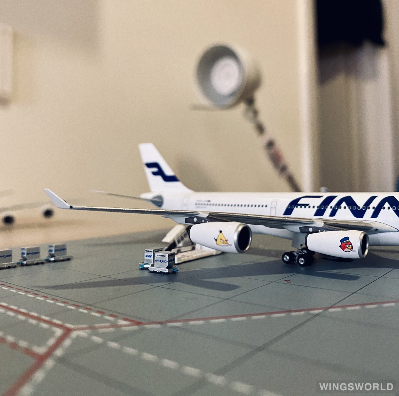 Phoenix 1:400 PH10561 Finnair 芬兰航空 Airbus A340-300 OH-LQD