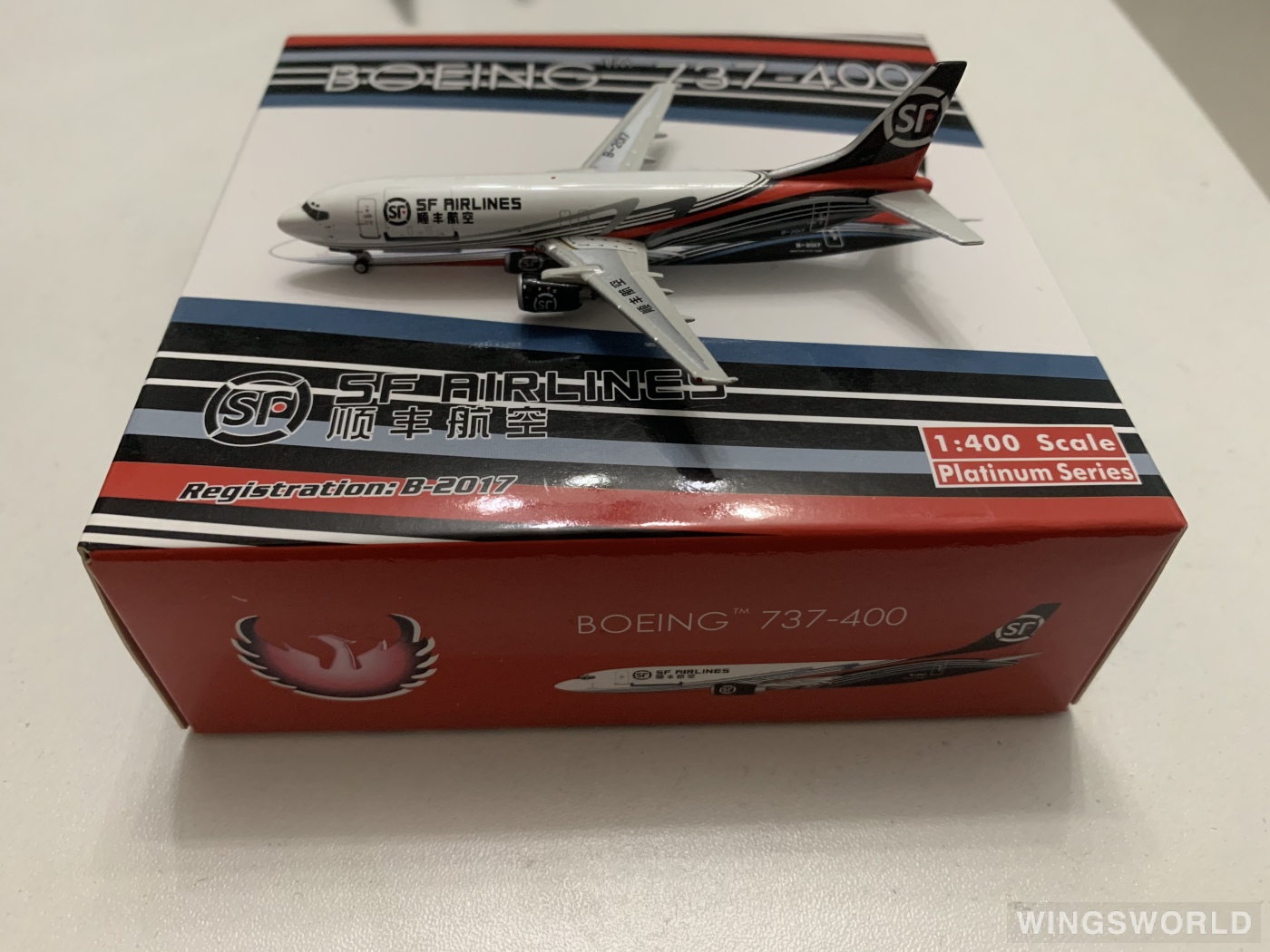 Phoenix 1:400 PH10786 SF Airlines 顺丰航空 Boeing 737-400 B-2017