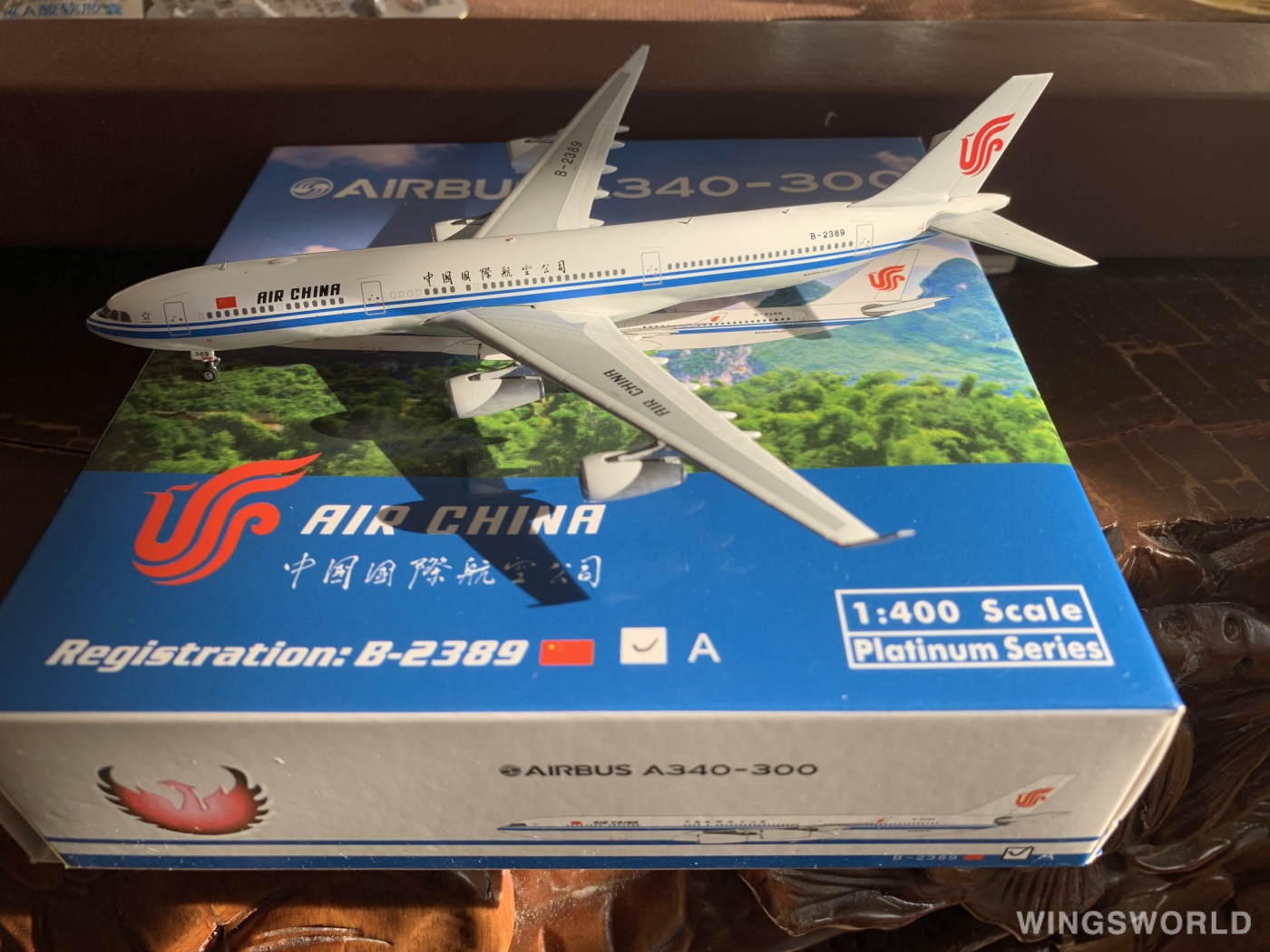 Phoenix 1:400 PH11457A Air China 中国国际航空 Airbus A340-300 B-2389