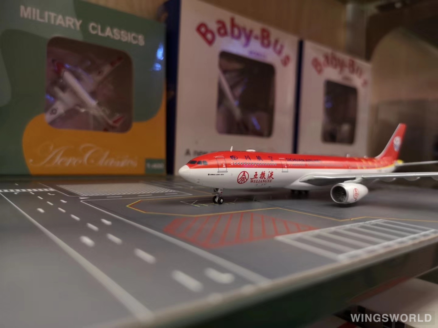 JC Wings 1:400 XX4085 Sichuan Airlines 四川航空 Airbus A330-300 B-5923