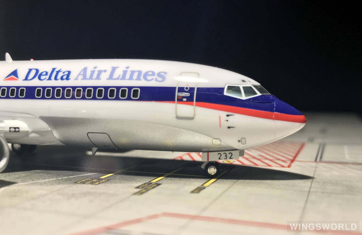 Herpa Premium 1:200 016186 Delta Air Lines 达美航空 Boeing 737-300 N232DZ