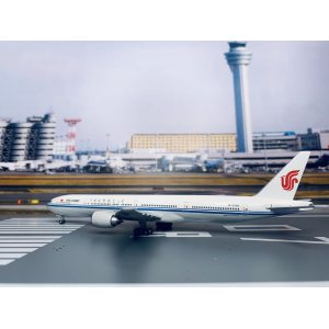 Air China 中国国际航空 Boeing 777-300ER B-2085  PH10543 Phoenix 1:400