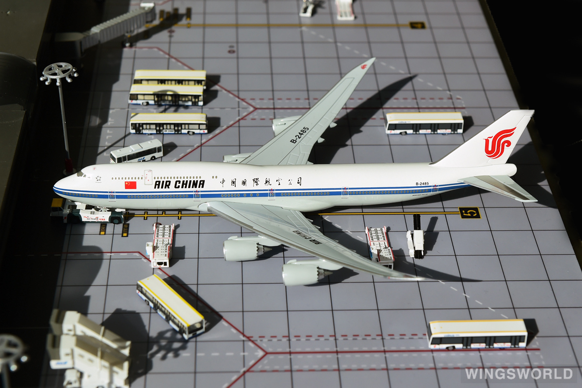 Hogan 1:400 CA748B2485 Air China 中国国际航空 Boeing 747-8i B-2485