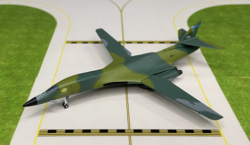 USAF 美国空军 Rockwell B-1 EL 779S  56225 Dragon Models 1:400