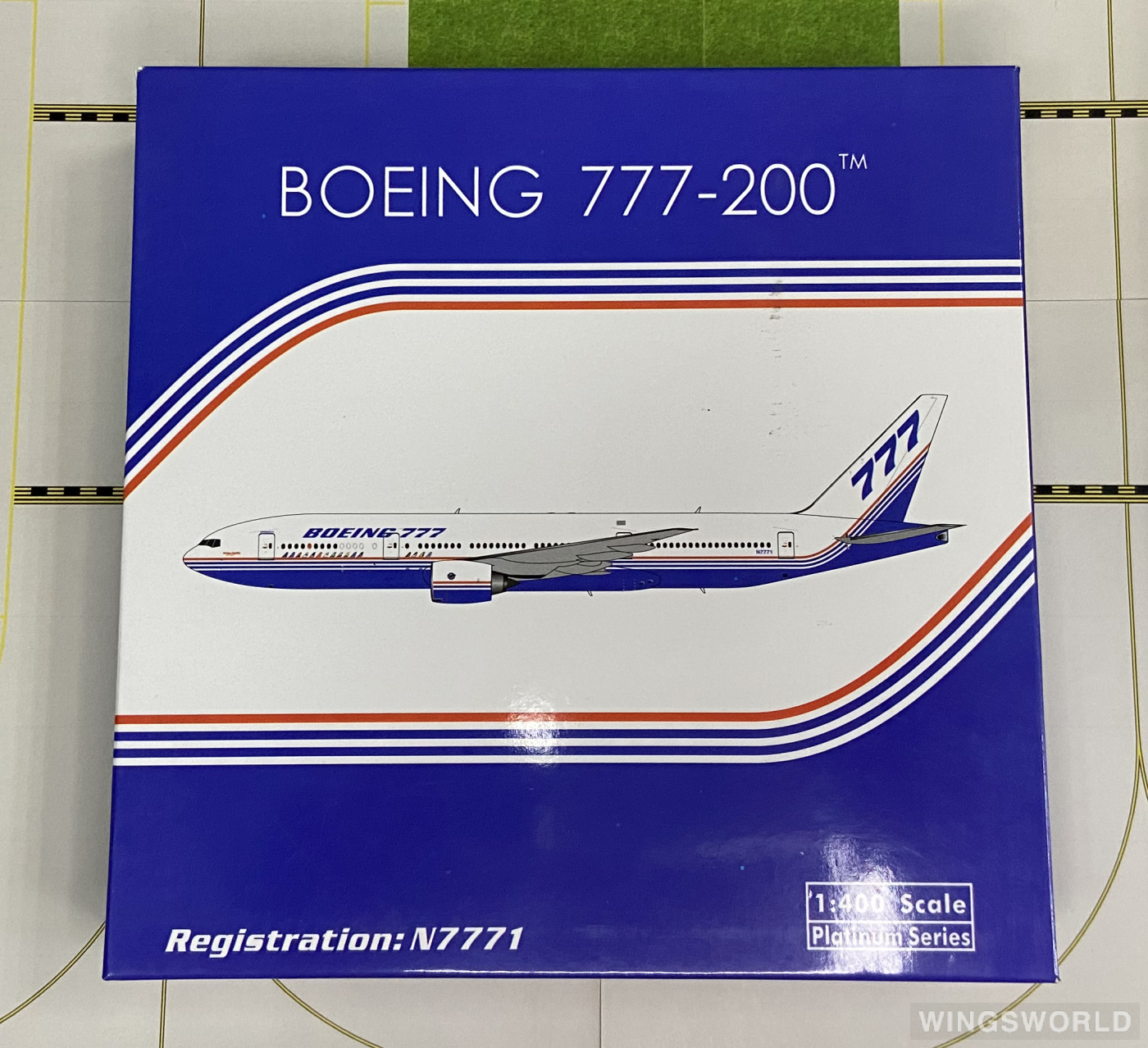 Phoenix 1:400 PH11498 Boeing 波音公司 Boeing 777-200 N7771