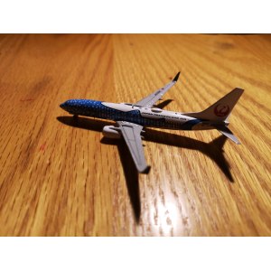 Japan Airlines 日本航空 Boeing 737-800 JA05RK  EW4738003 JC Wings 1:400