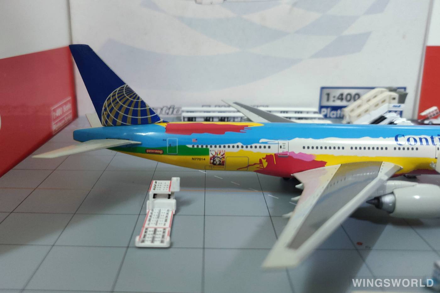 Dragon Models 1:400 55438 Continental Airlines 美国大陆航空 Boeing 777-200 N77014