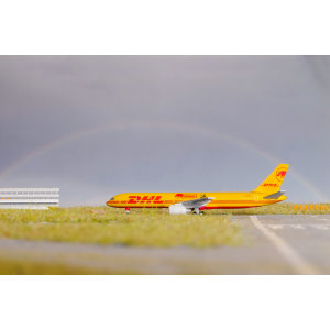 DHL 敦豪 Boeing 757-200 G-BMRJ  529976 Herpa 1:500