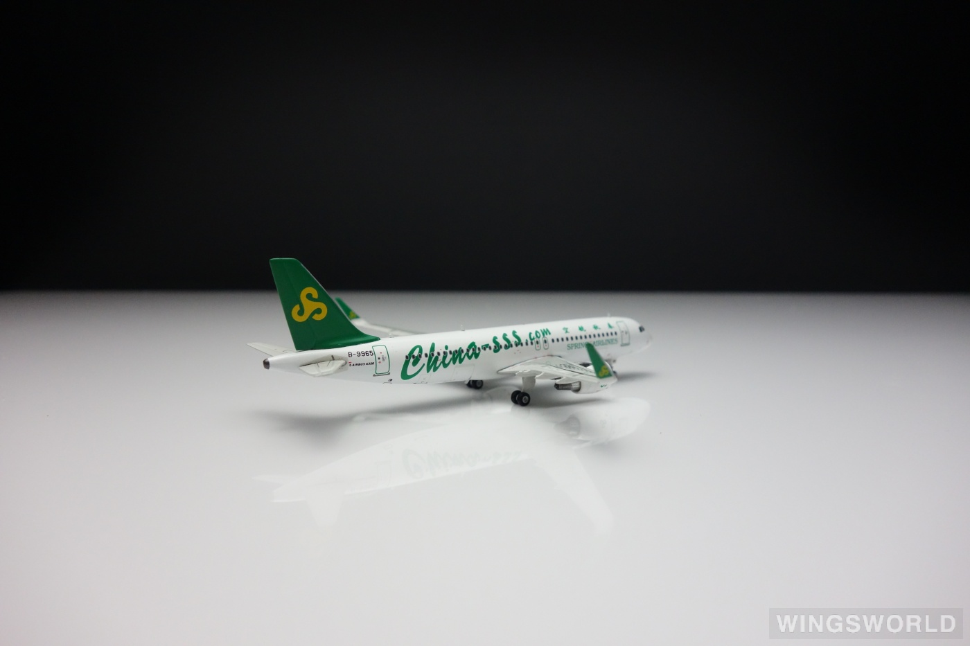 Phoenix 1:400 PH10990 Spring Airlines 春秋航空 Airbus A320 B-9965