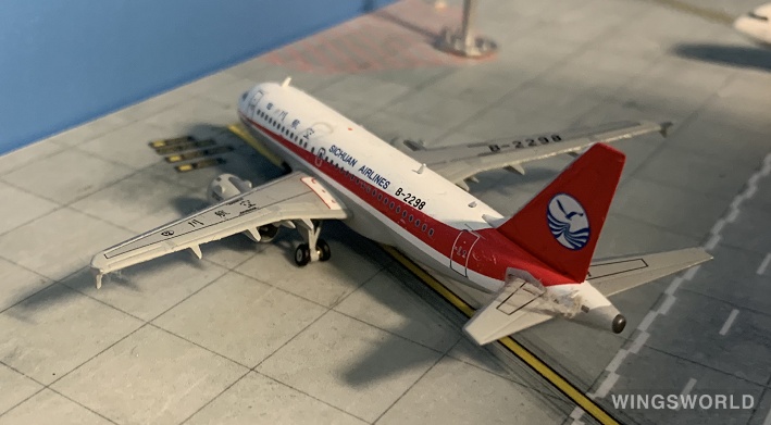 JC Wings 1:400 XX4416 Sichuan Airlines 四川航空 Airbus A319 B-2298