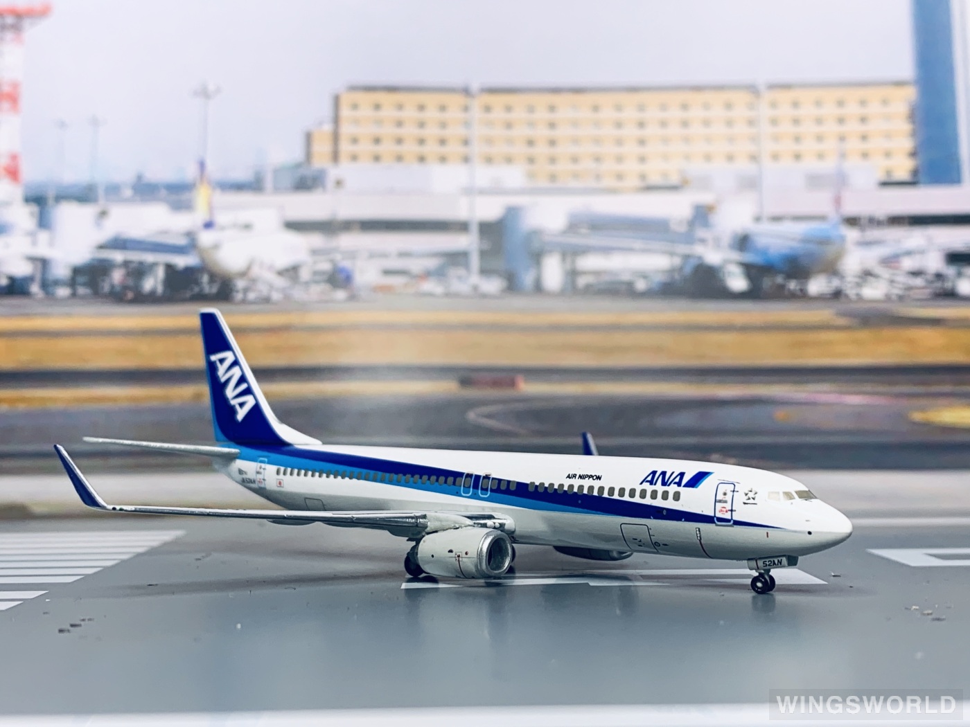 Hogan 1:400 NH40033 ANA 全日空 Boeing 737-800 JA52AN
