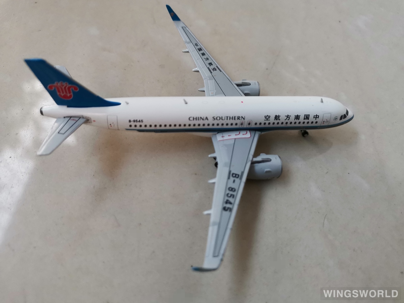JC Wings 1:400 KD4674 China Southern 中国南方航空 Airbus A320 B-8545