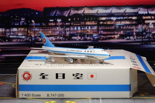 ANA 全日空 Boeing 747-100 JA8136 BB4-2005-031 Big Bird 1:400