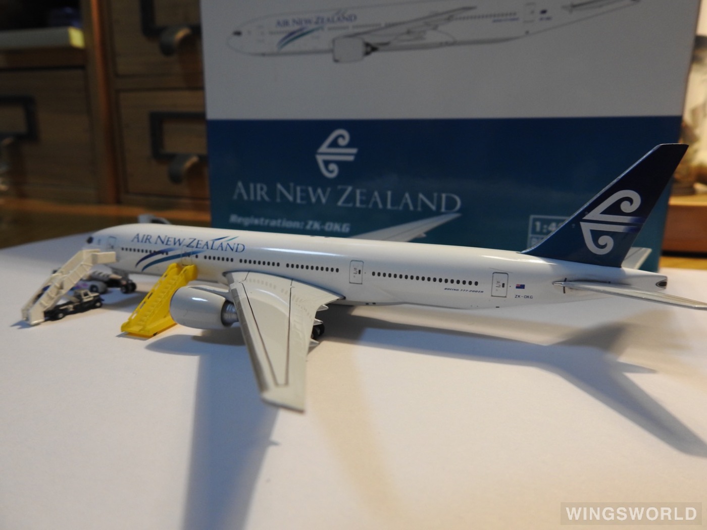 Phoenix 1:400 PH10447 Air New Zealand 新西兰航空 Boeing 777-200 ZK-OKG