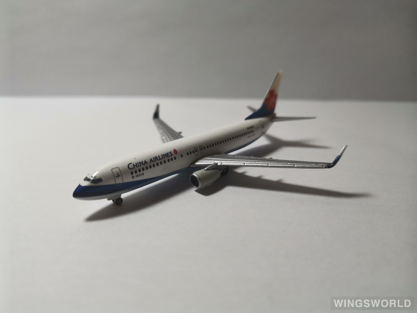 Herpa 1:500 514231 China Airlines 中华航空 Boeing 737-800 B-18616