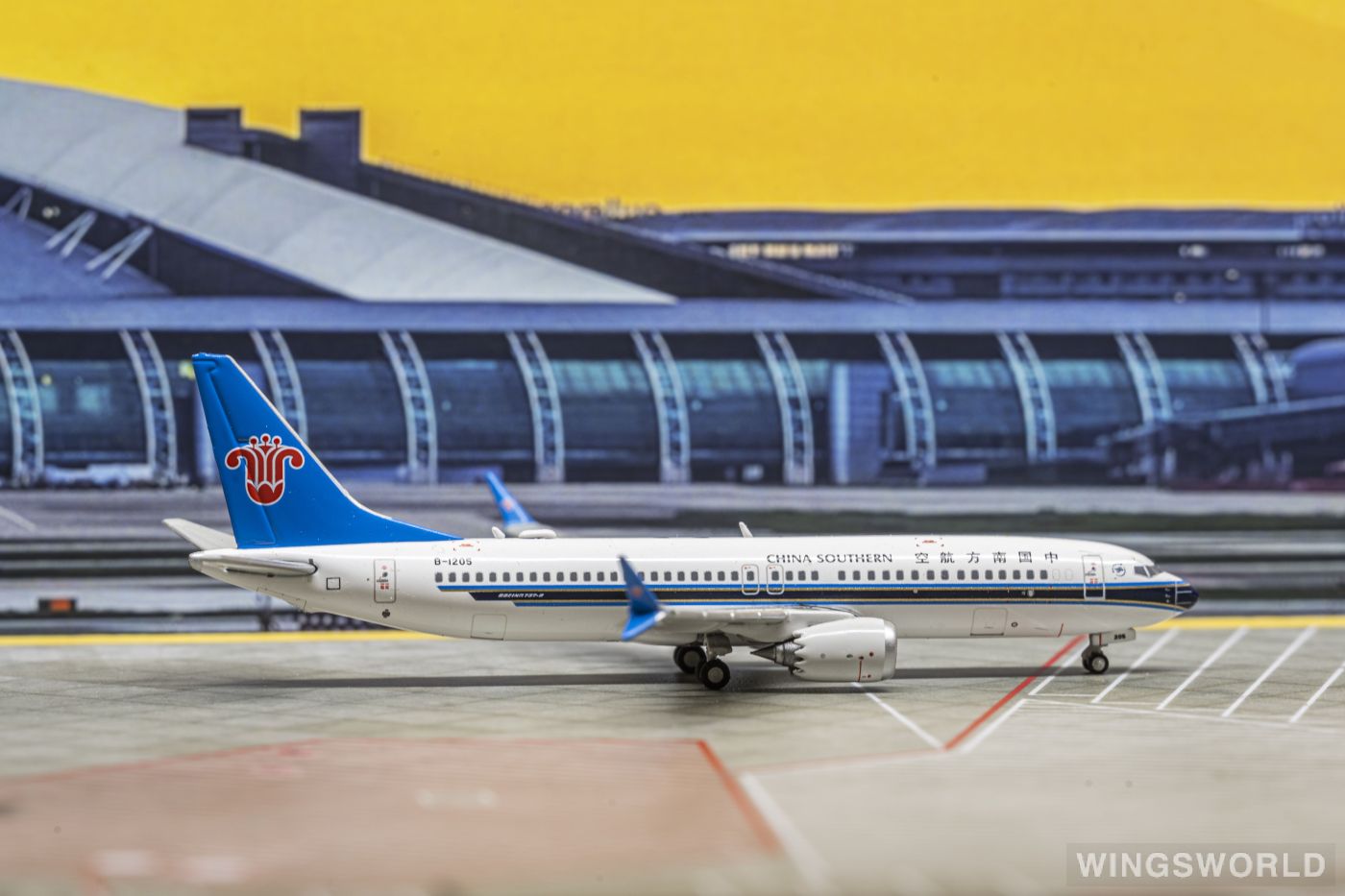 Geminijets 1:400 GJCSN1710 China Southern 中国南方航空 Boeing 737 MAX 8 B-1205