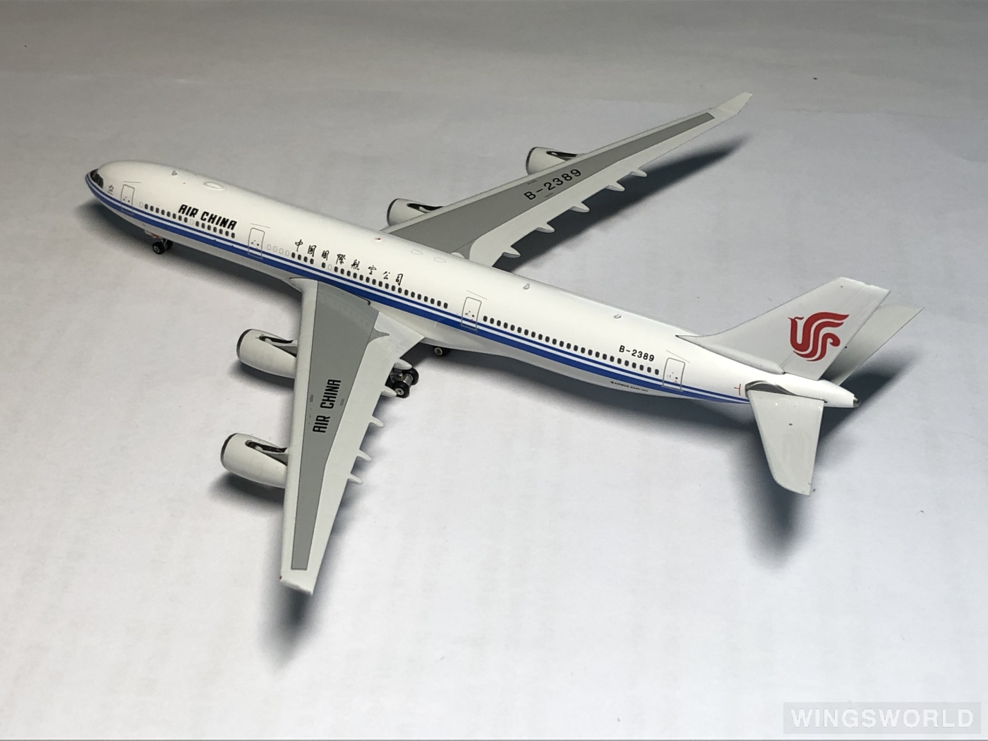 Phoenix 1:400 PH11457B Air China 中国国际航空 Airbus A340-300 B-2389