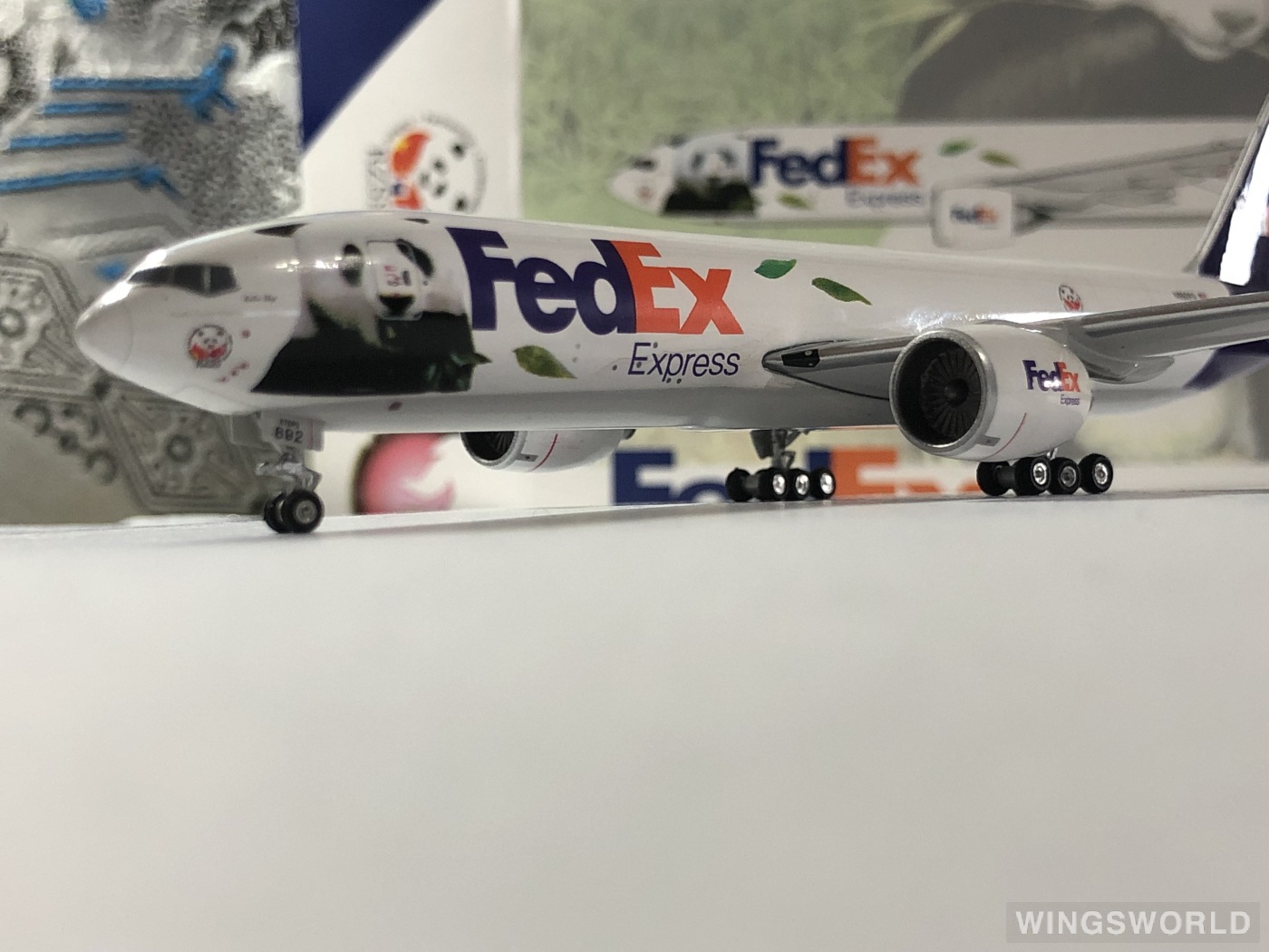 Phoenix 1:400 PH10580 FedEx 联邦快递 Boeing 777F N892FD