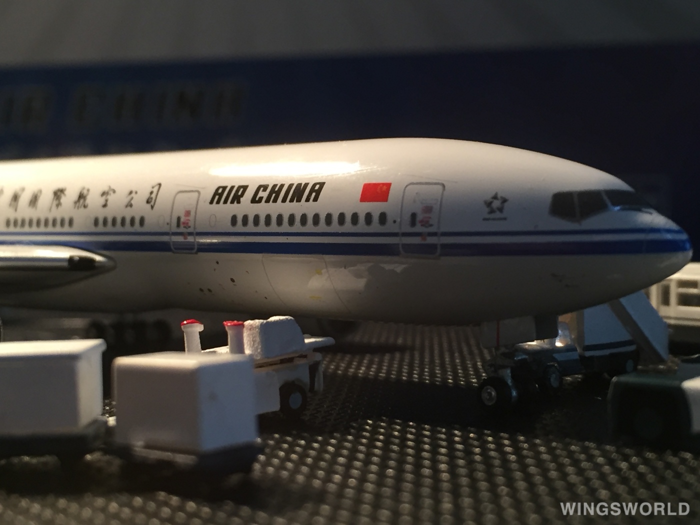 Phoenix 1:400 PH10590 Air China 中国国际航空 Boeing 777-200 B-2068