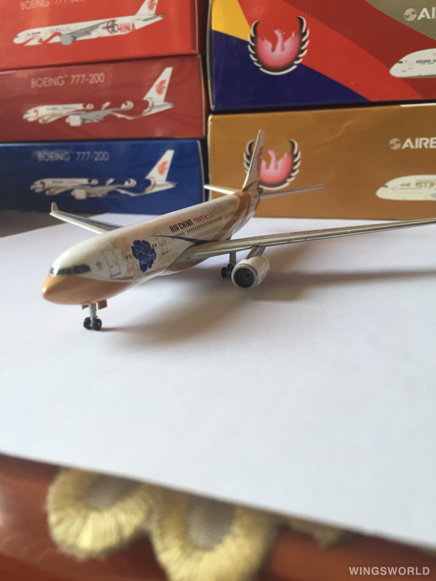 Phoenix 1:400 PH10266 Air China 中国国际航空 Airbus A330-200 B-6076