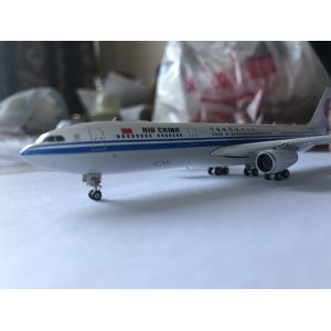 Air China 中国国际航空 Airbus A340-300 B-2390 带国旗 PH11458A Phoenix 1:400